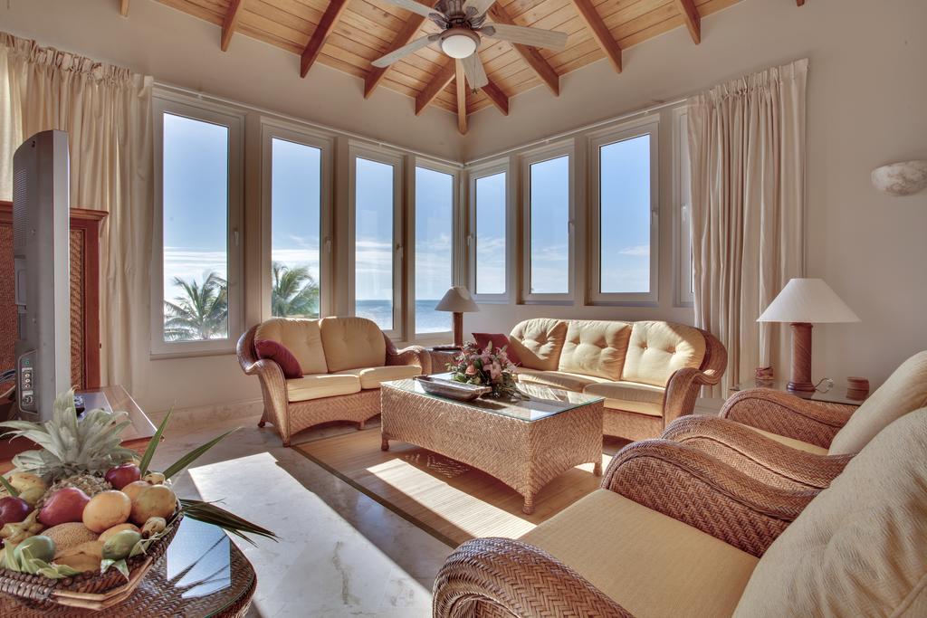 Belizean Cove Estates Luxury Beachfront Villa San Pedro  Exterior photo